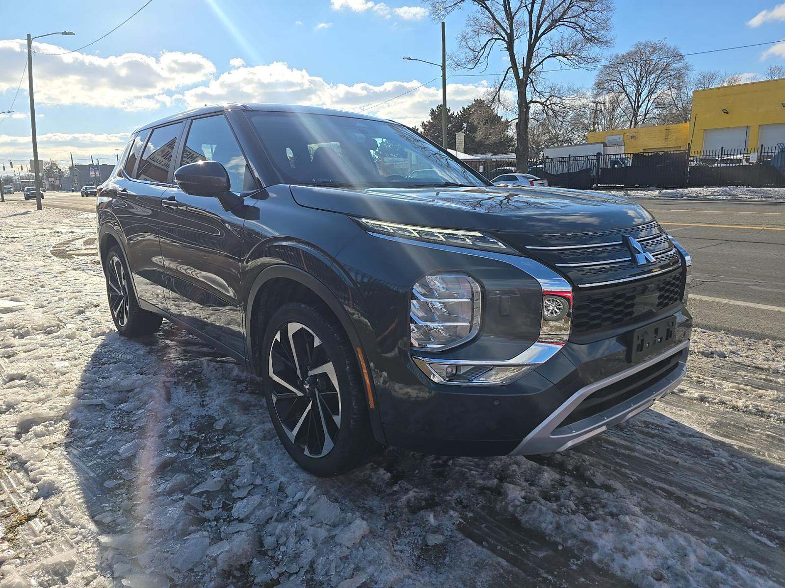 2024 Mitsubishi Outlander SE AWD