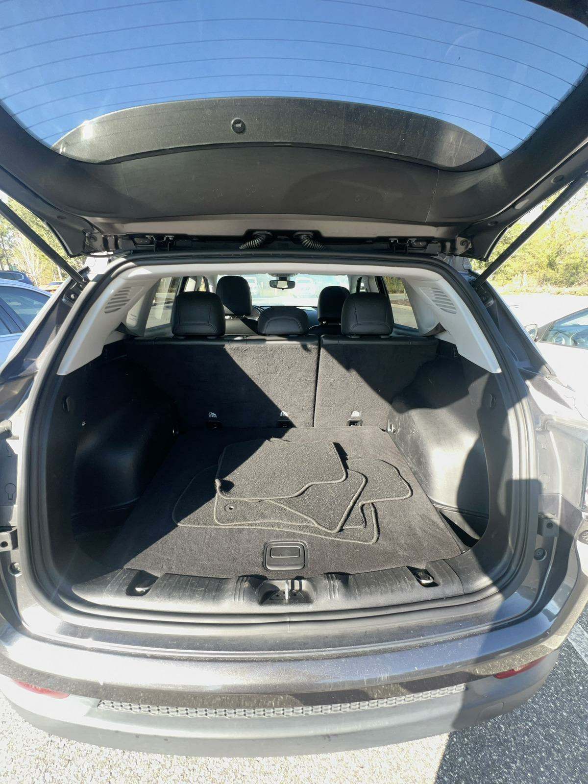 2018 Jeep Compass Latitude FWD