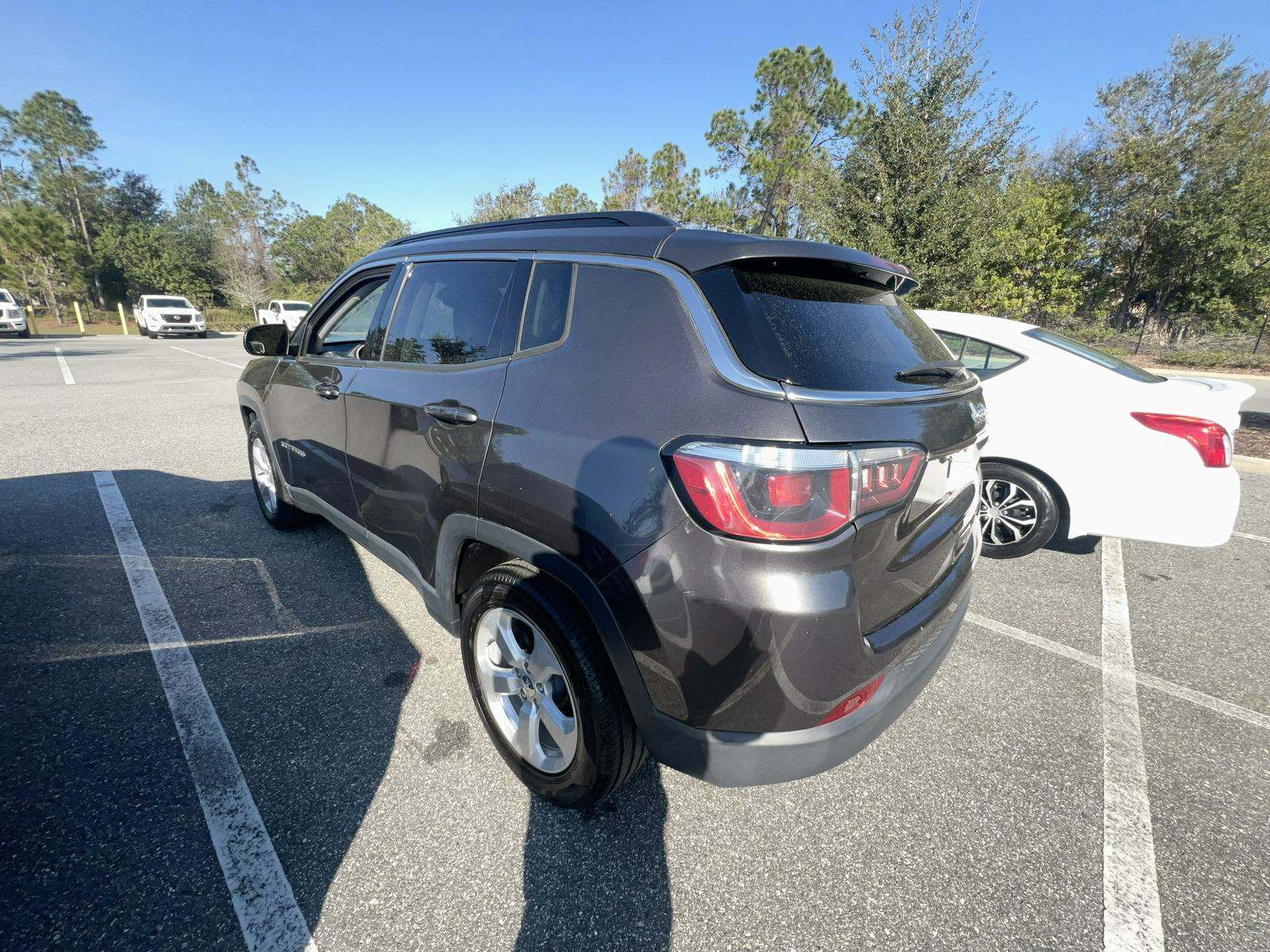 2018 Jeep Compass Latitude FWD