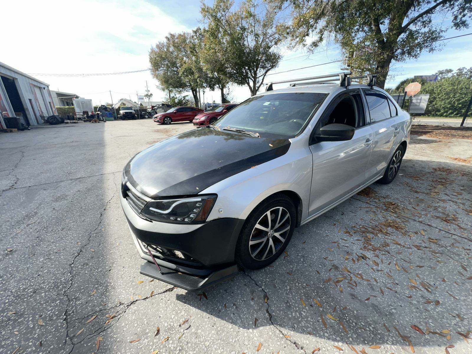 2016 Volkswagen Jetta 1.4T SE FWD
