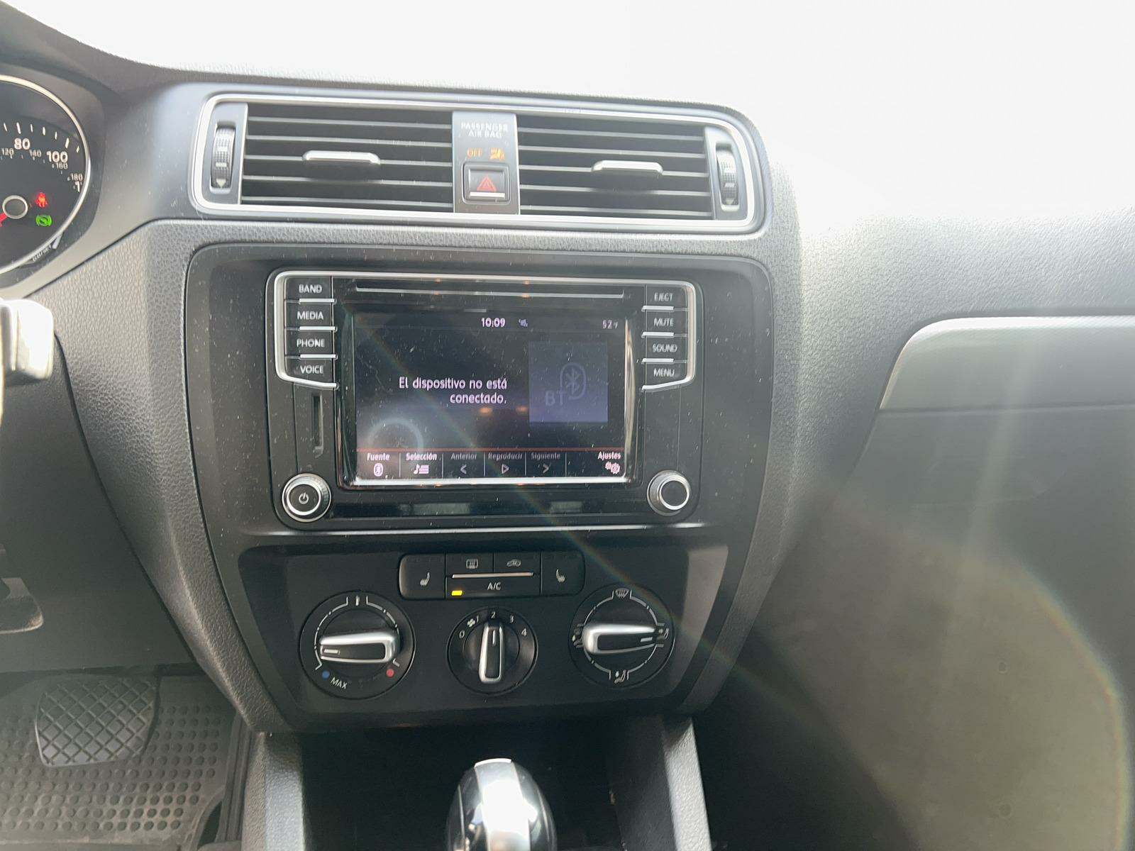 2016 Volkswagen Jetta 1.4T SE FWD