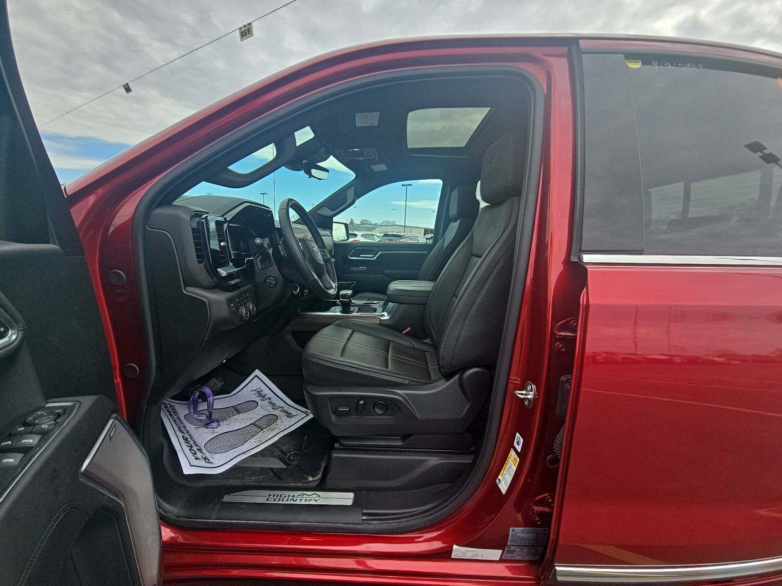 2024 Chevrolet Silverado 1500 High Country AWD