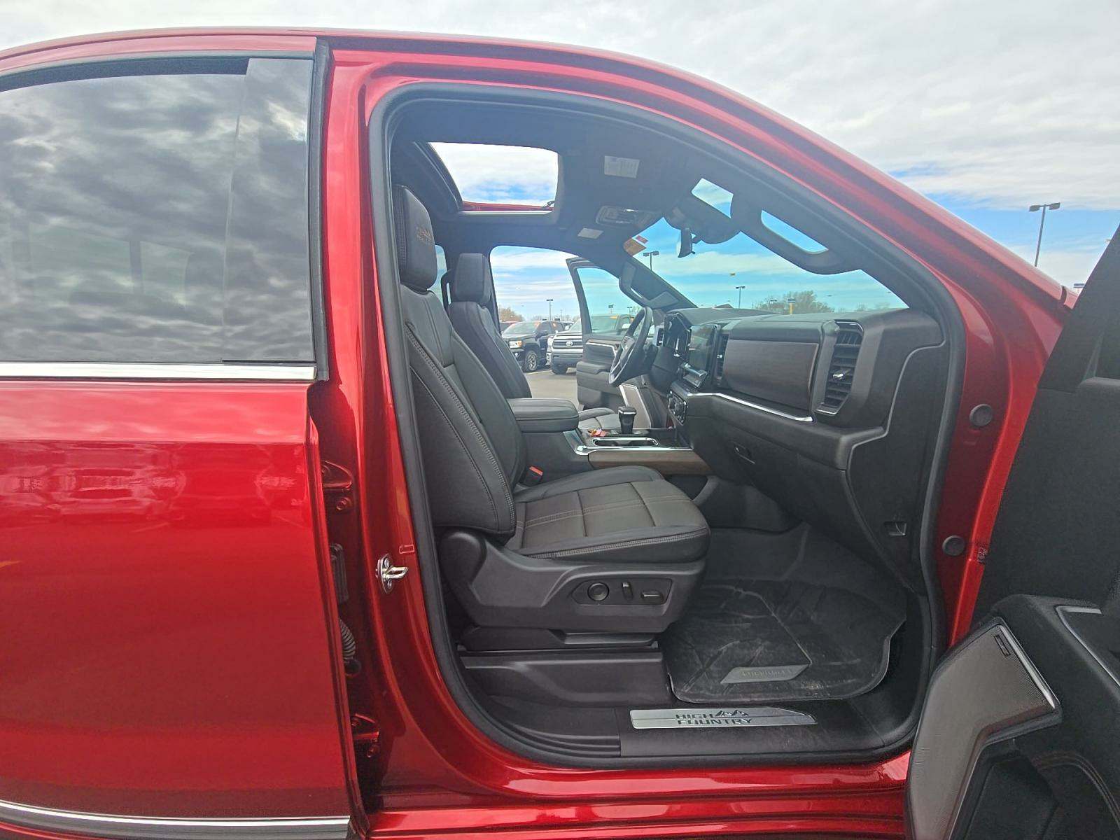2024 Chevrolet Silverado 1500 High Country AWD