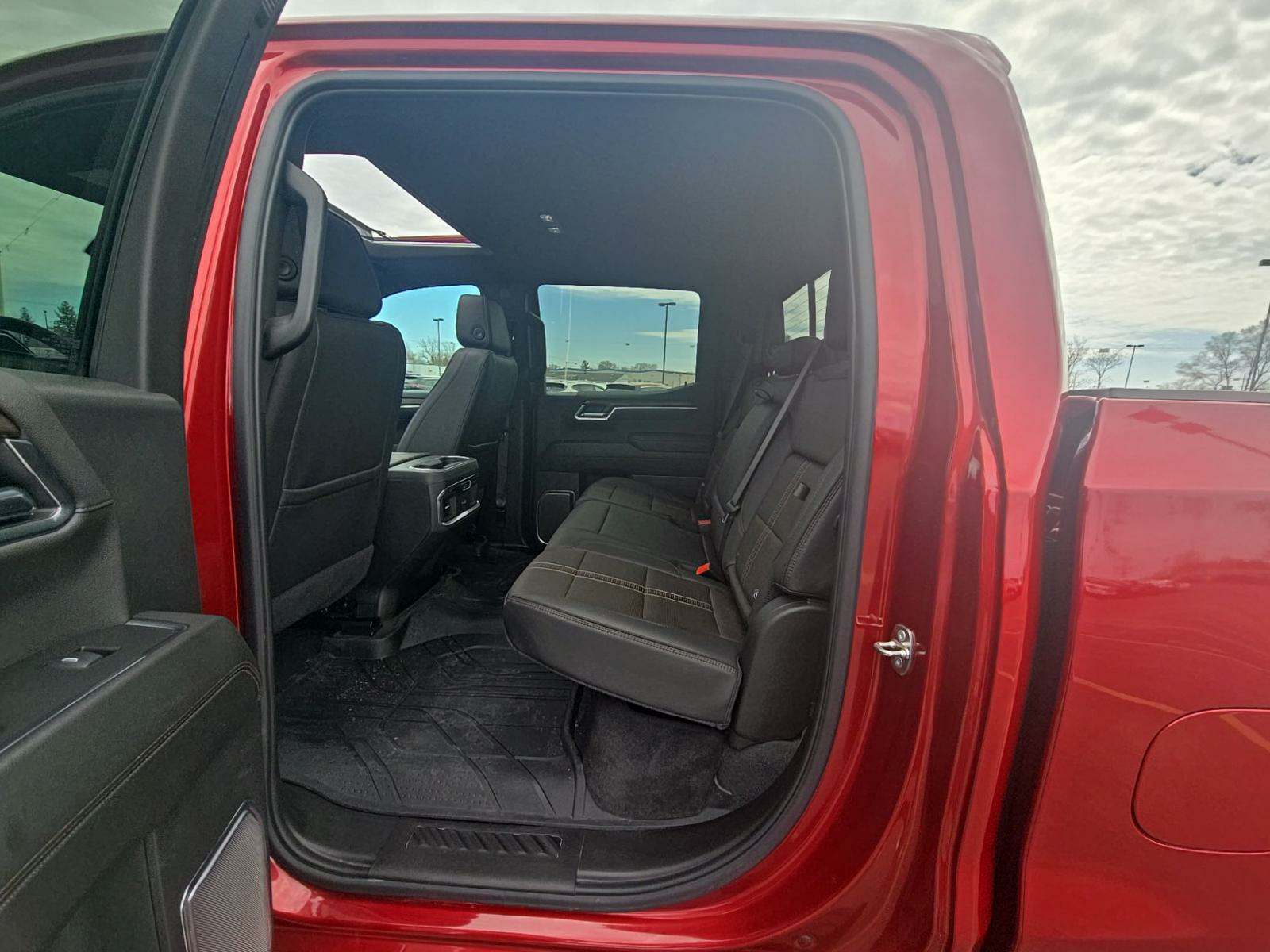 2024 Chevrolet Silverado 1500 High Country AWD