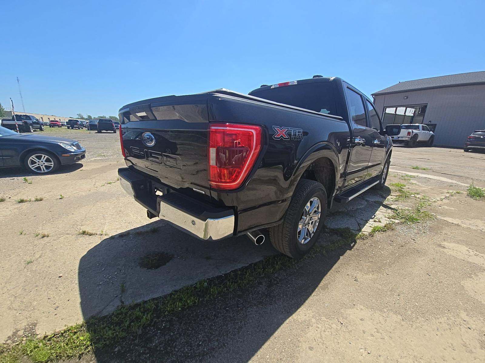 2022 Ford F-150 XLT AWD