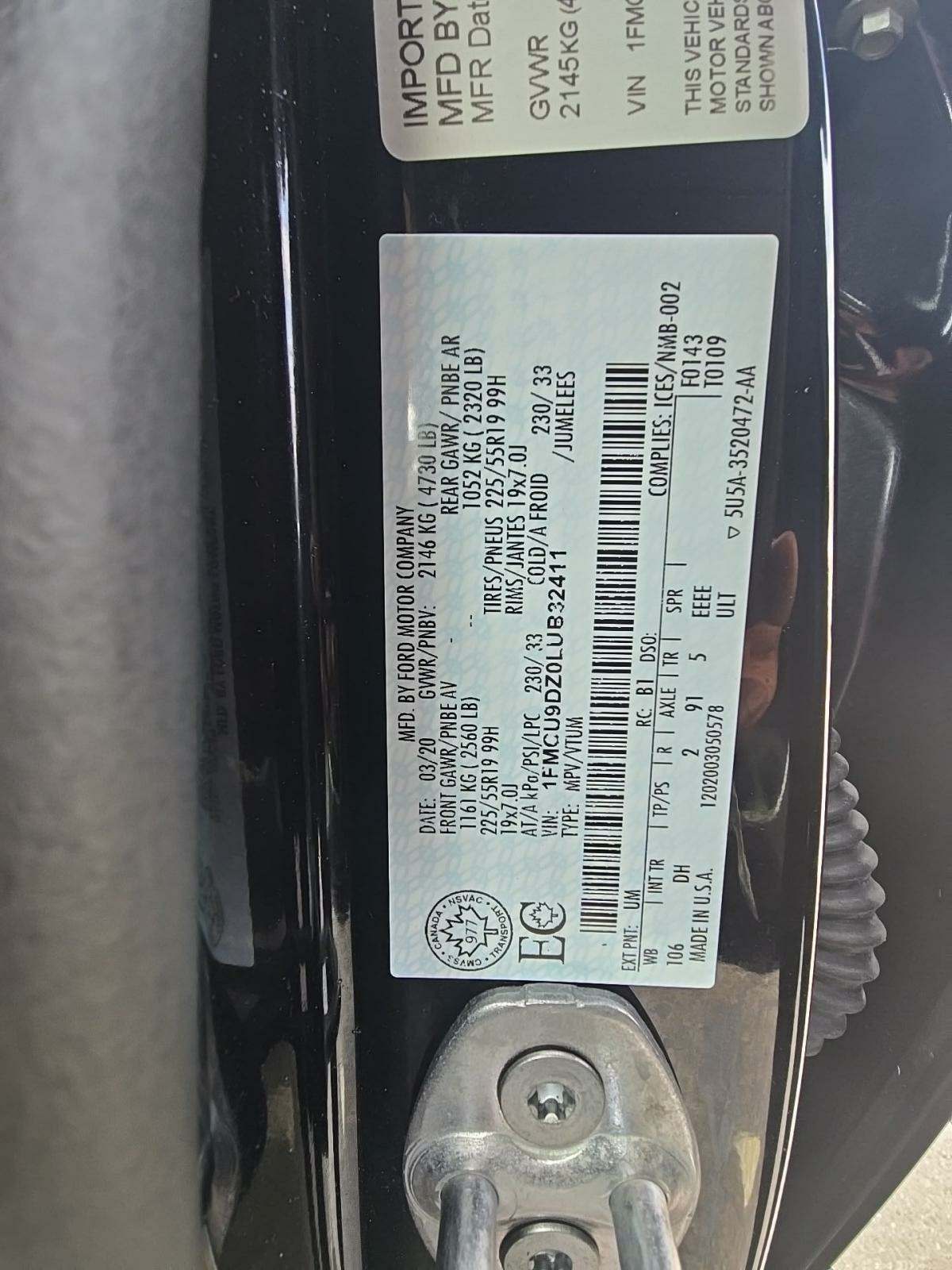 2020 Ford Escape Titanium Hybrid AWD