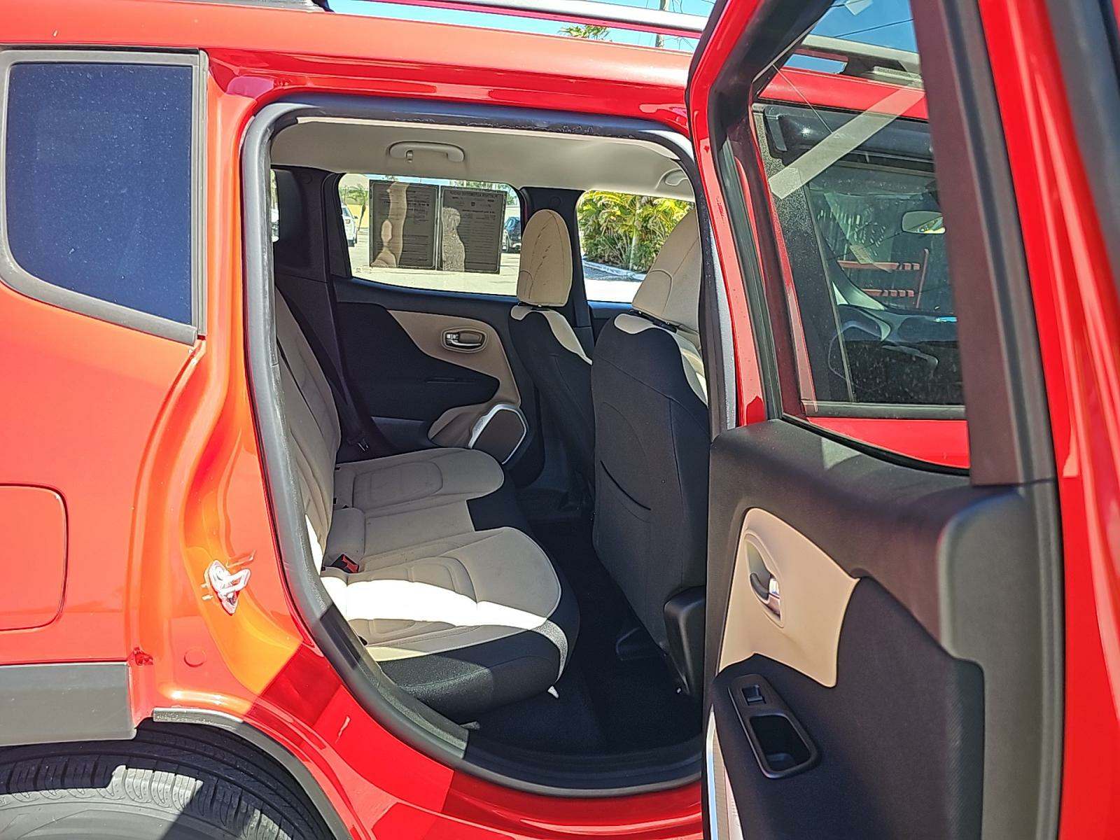 2018 Jeep Renegade Latitude FWD