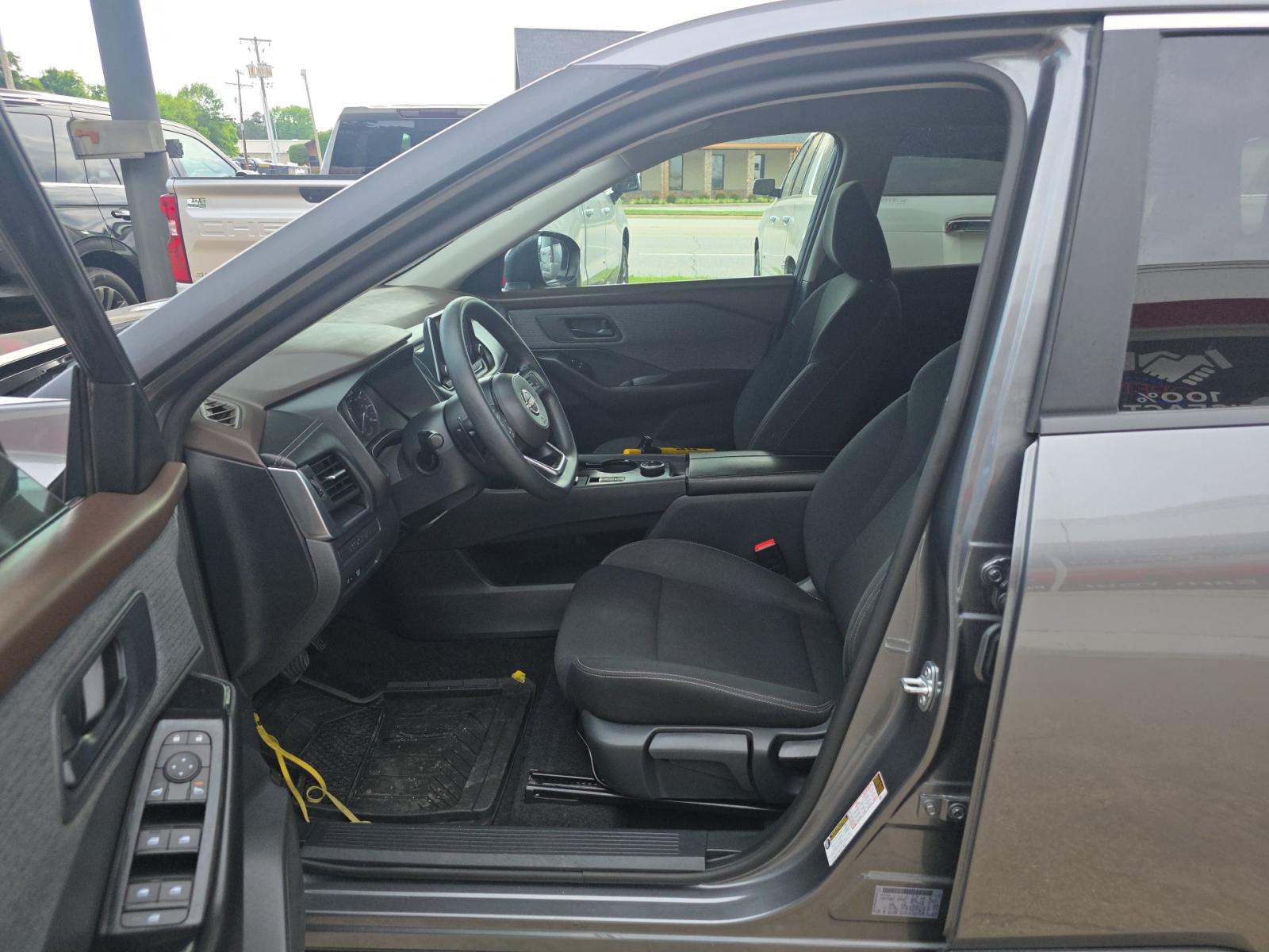 2023 Nissan Rogue S AWD