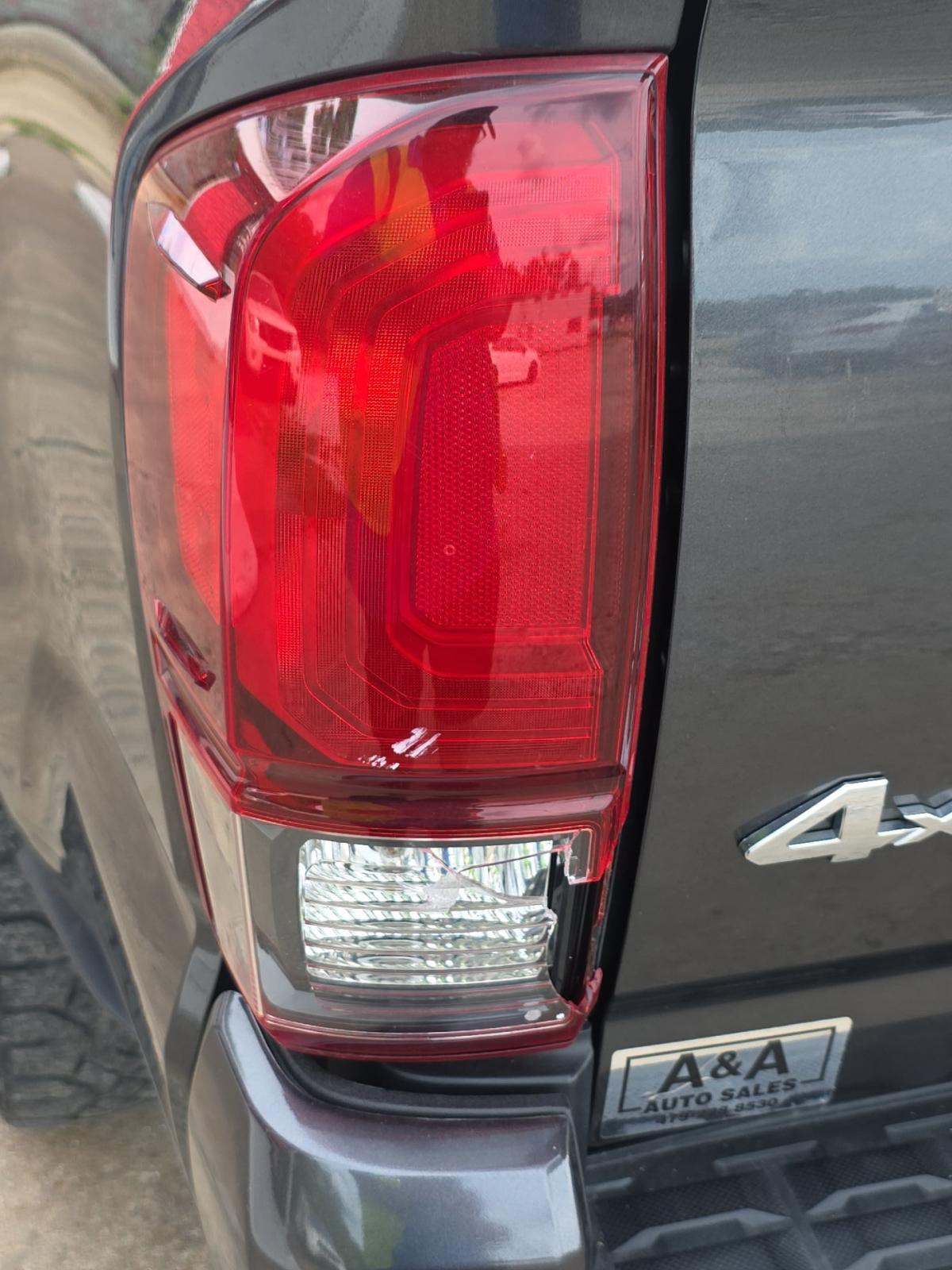 2019 Toyota Tacoma SR AWD