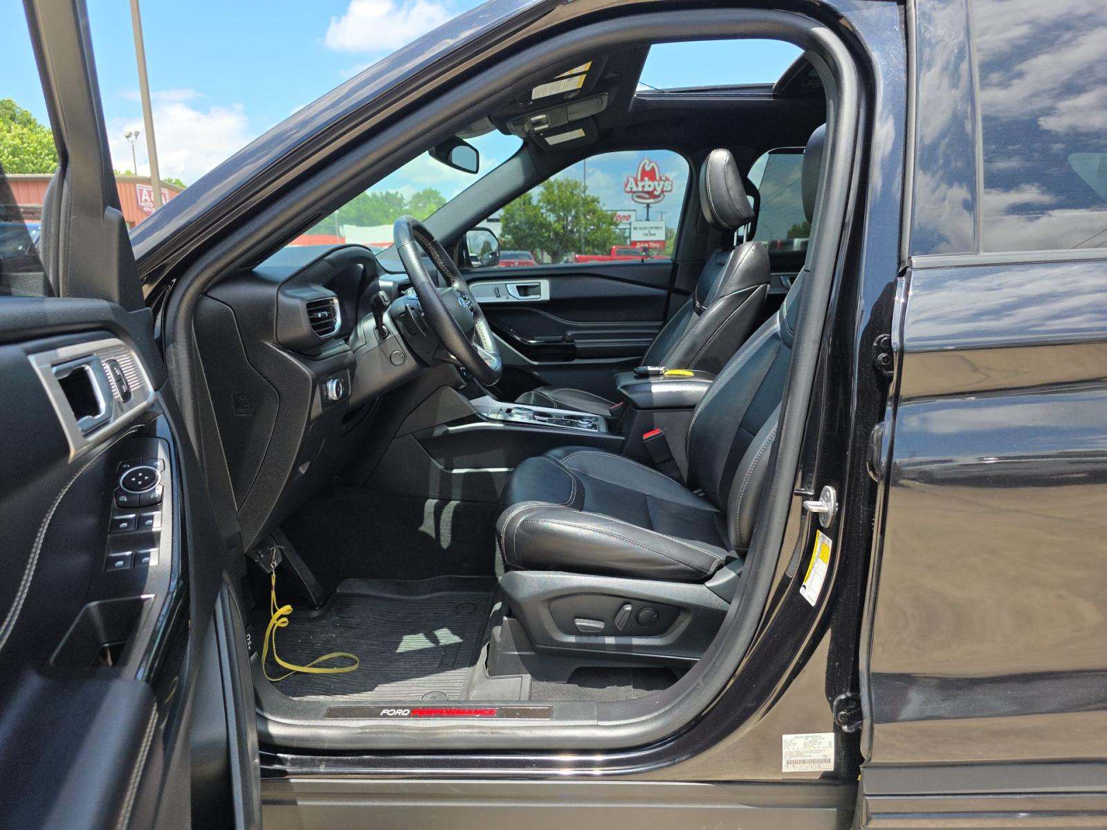 2022 Ford Explorer ST AWD