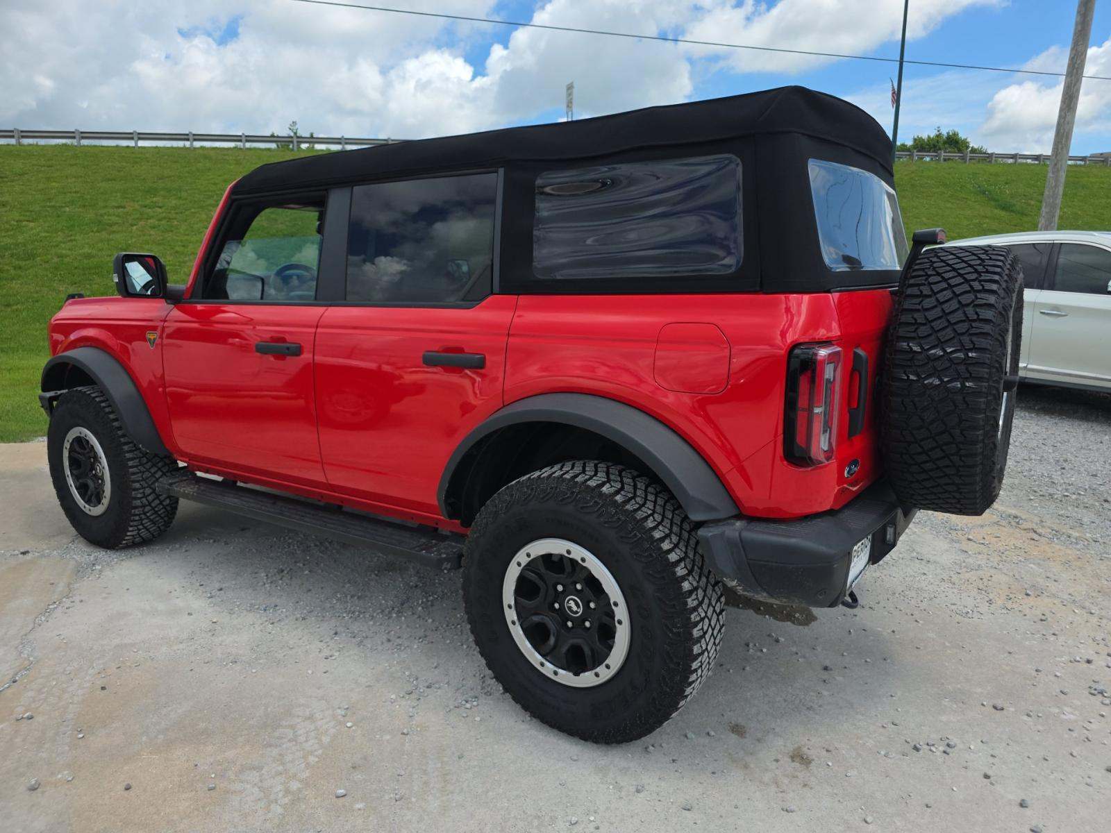 FORD BRONCO - 2