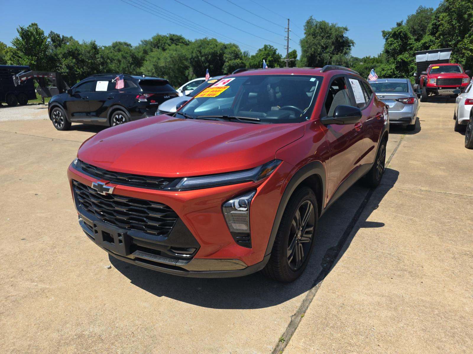 CHEVROLET TRAX - 1