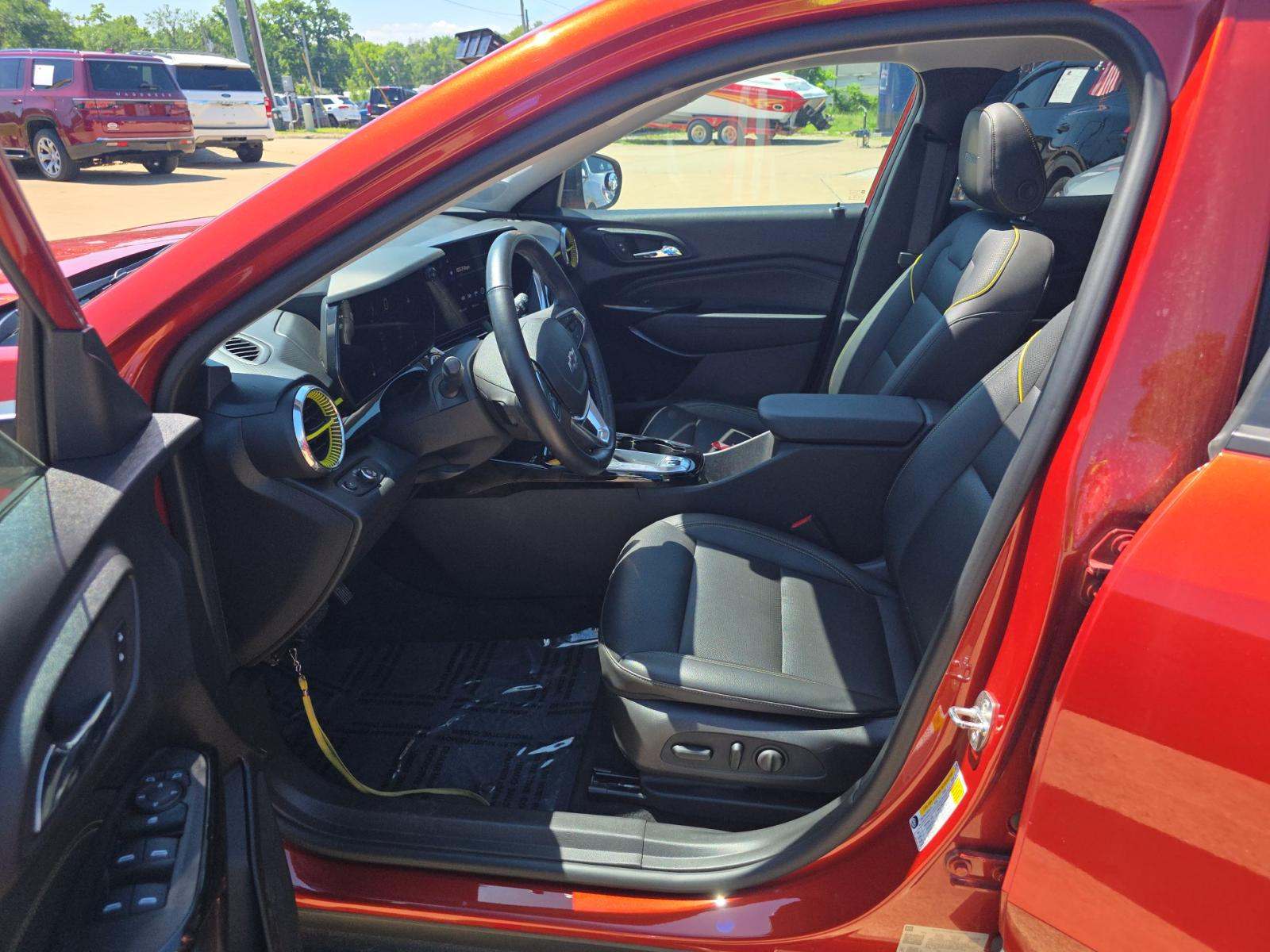 CHEVROLET TRAX - 6