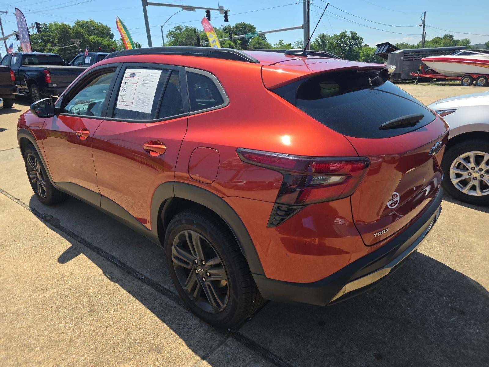 CHEVROLET TRAX - 2