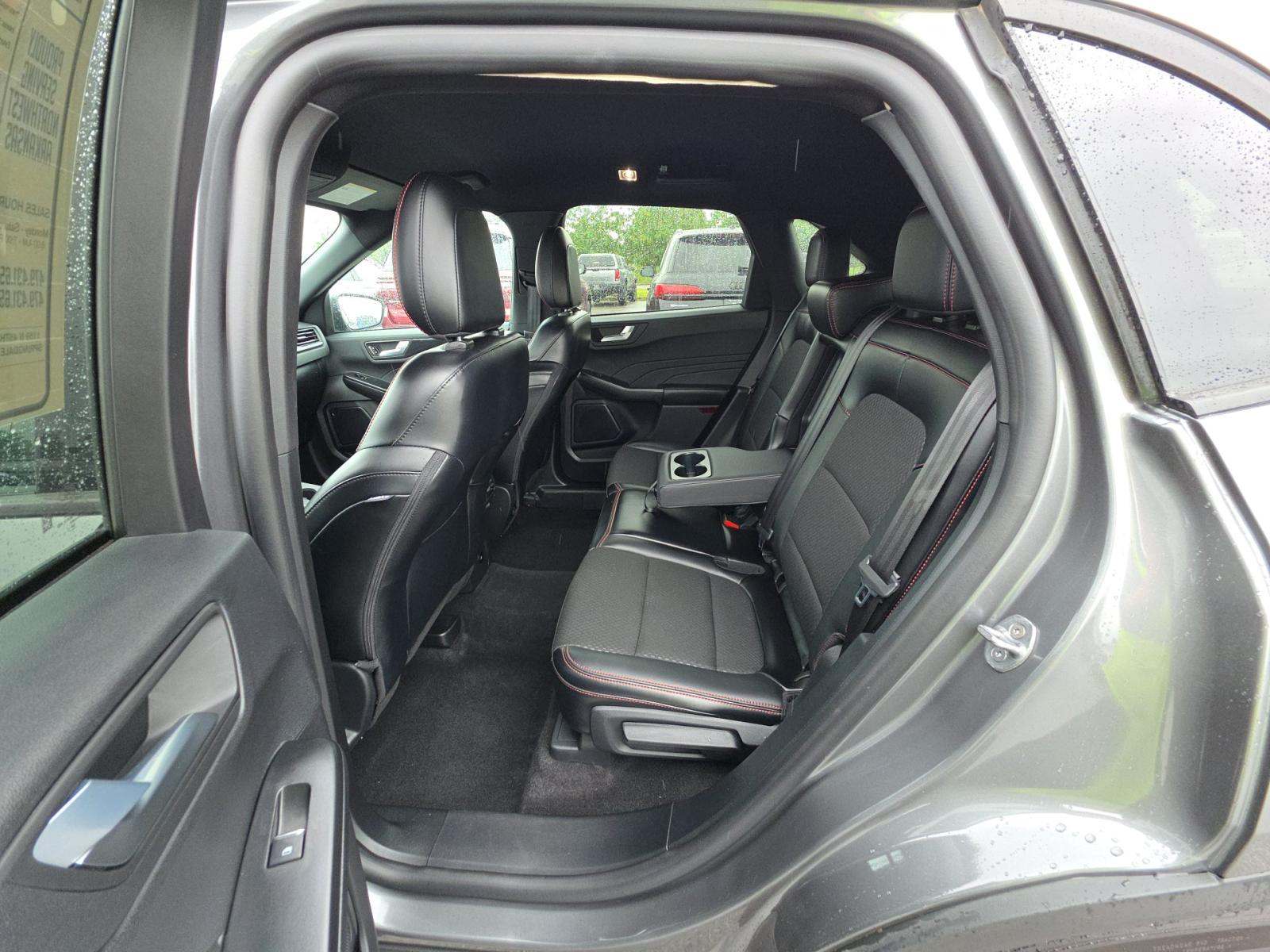 2025 Ford Escape ST-Line FWD