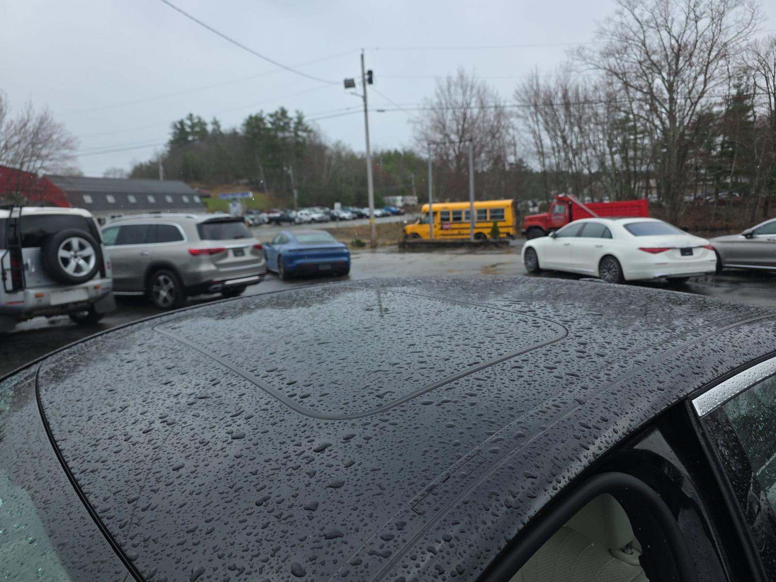 MERCEDES-BENZ E-CLASS - 8