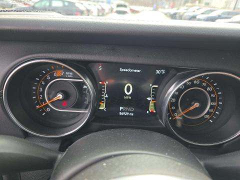 JEEP UNLIMITED SAHARA - 5