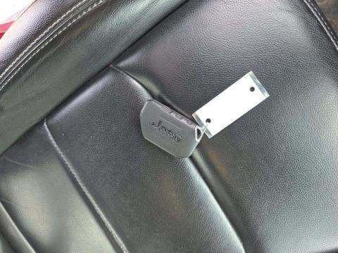 JEEP UNLIMITED SAHARA - 4