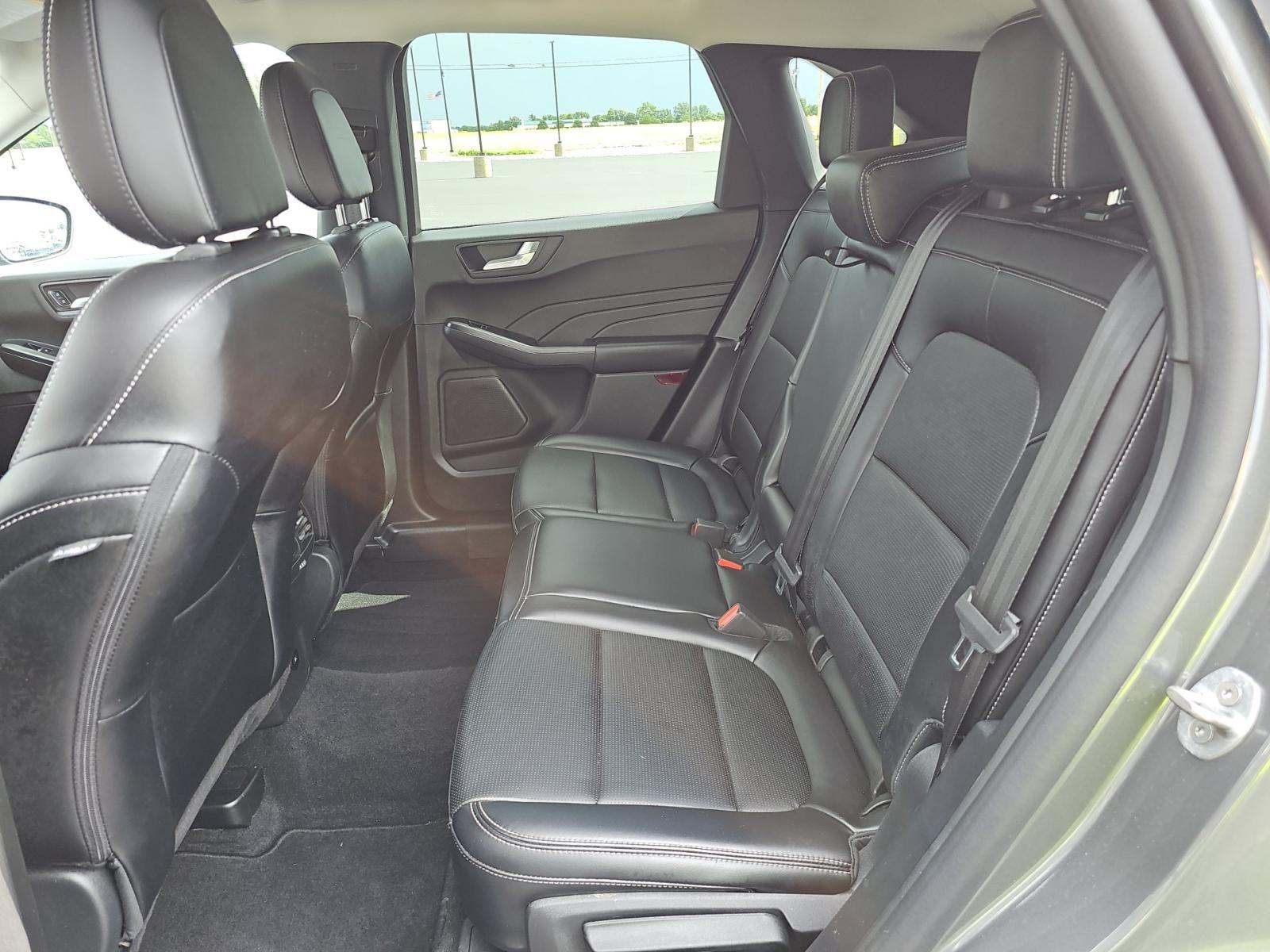 2025 Ford Escape Platinum AWD