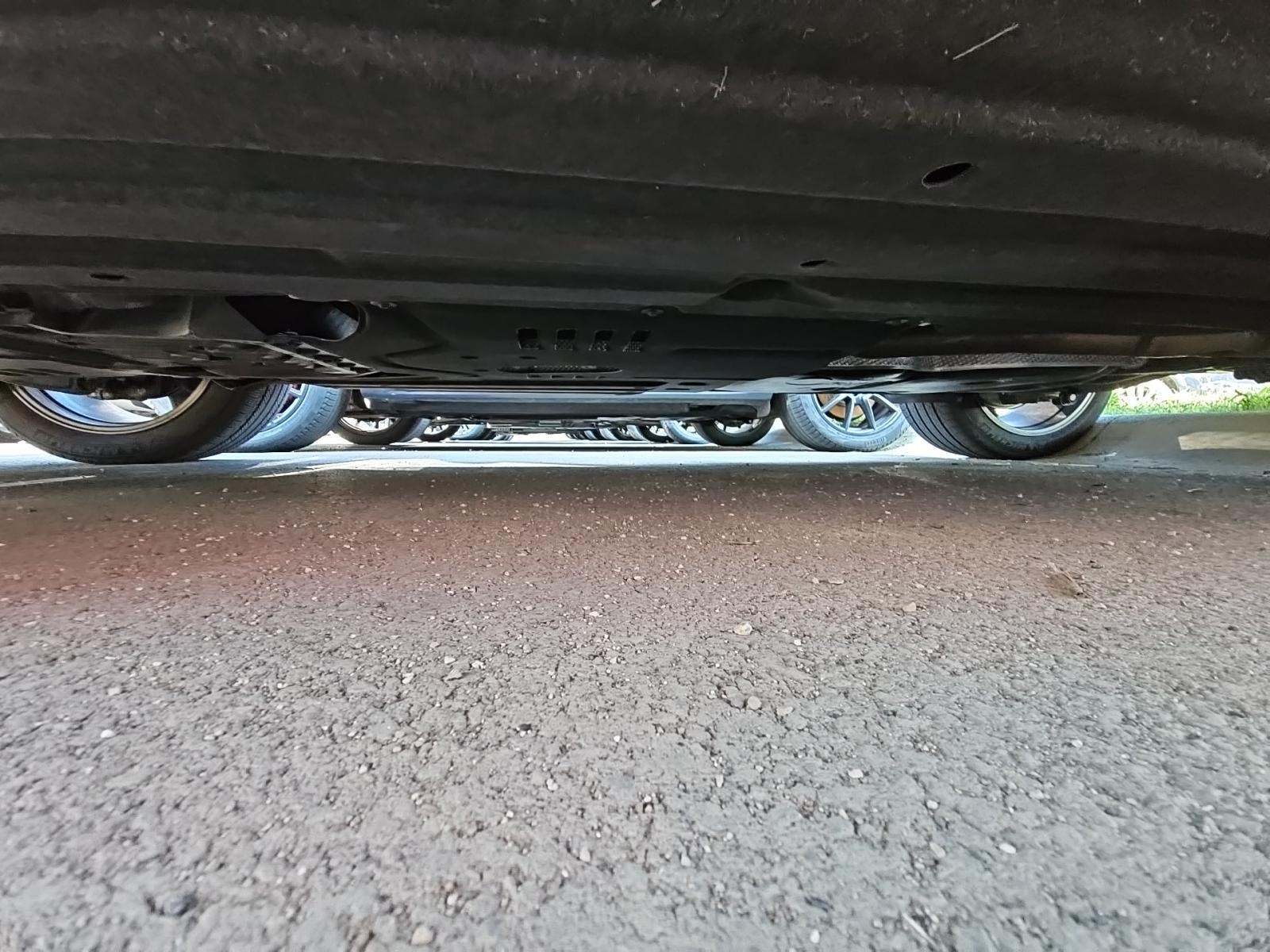 2023 Porsche Macan Base AWD