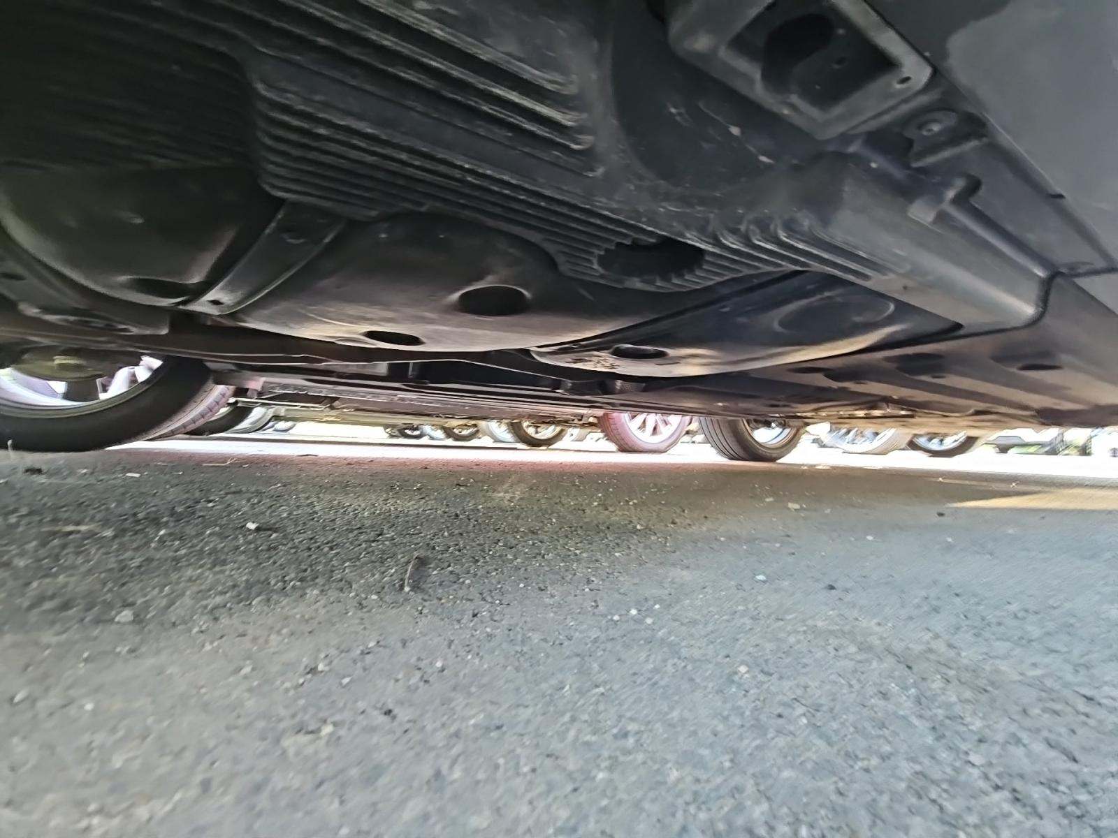 2023 Porsche Macan Base AWD