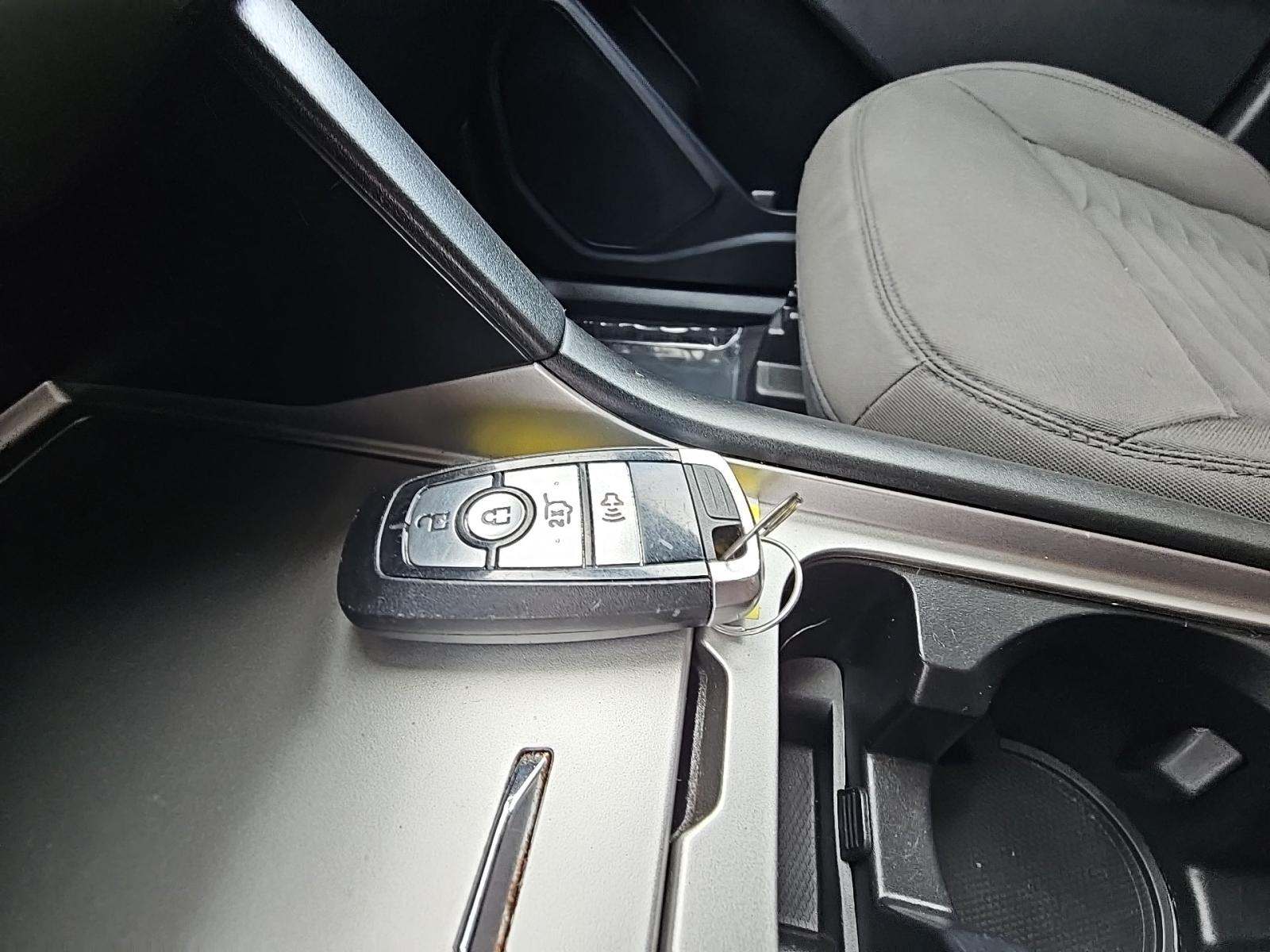 2021 Ford Explorer XLT AWD