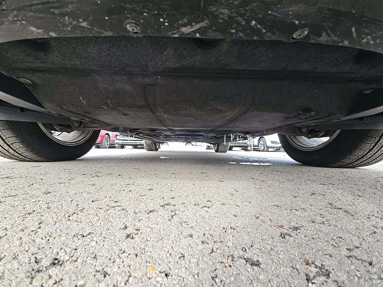 2022 Porsche Macan Base AWD