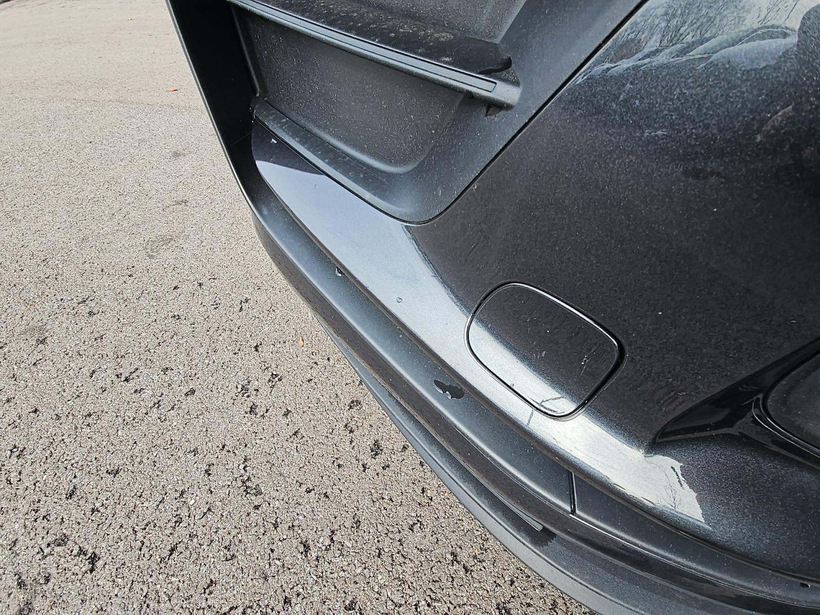 2022 Porsche Macan Base AWD