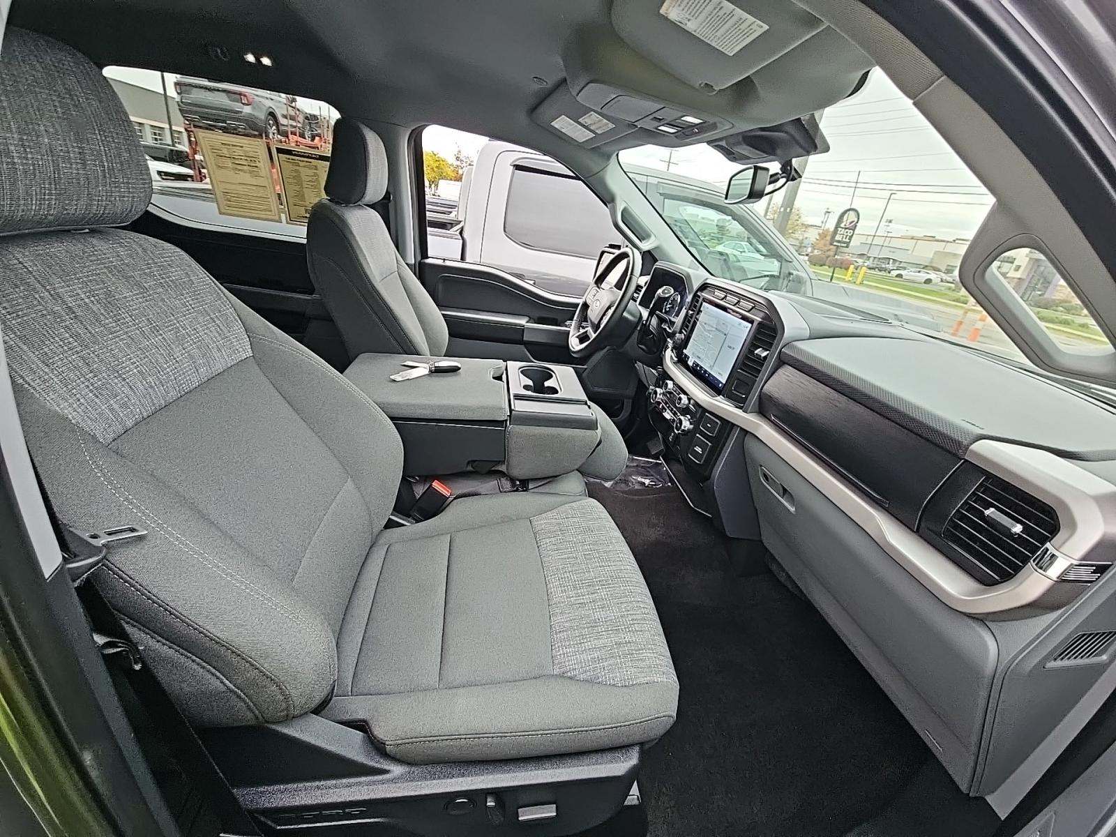 2023 Ford F-150 XLT AWD