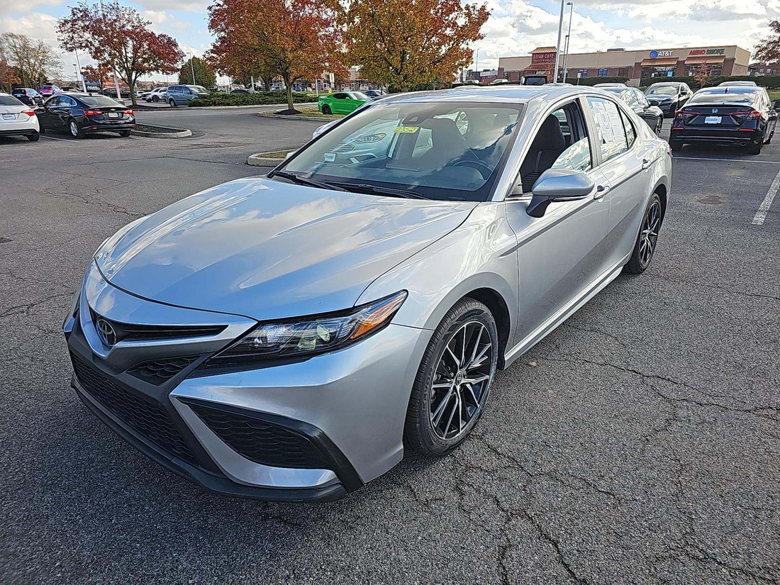 2024 Toyota Camry SE FWD