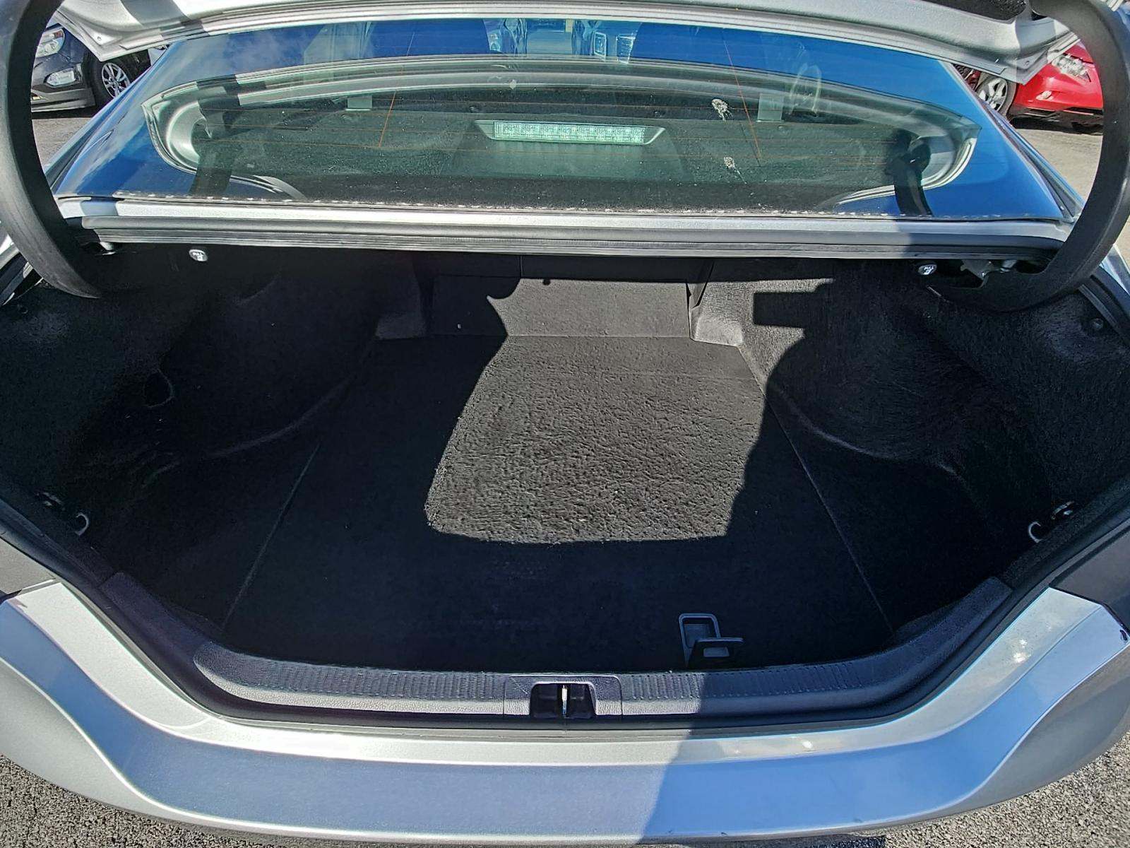 2024 Toyota Camry SE FWD