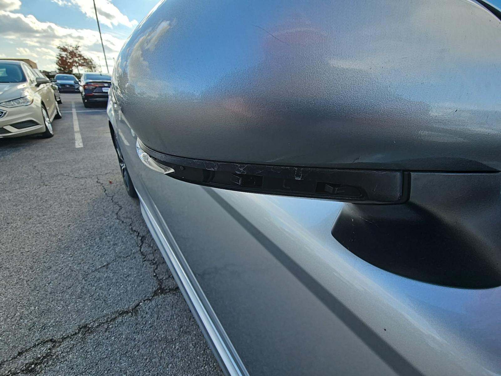 2024 Toyota Camry SE FWD