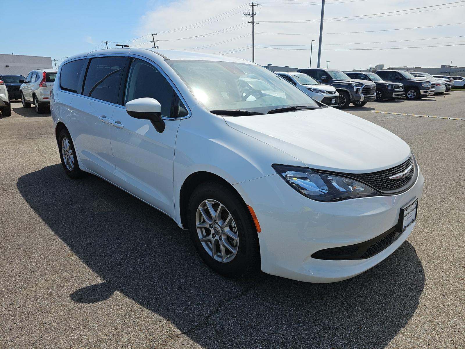 CHRYSLER VOYAGER - 4