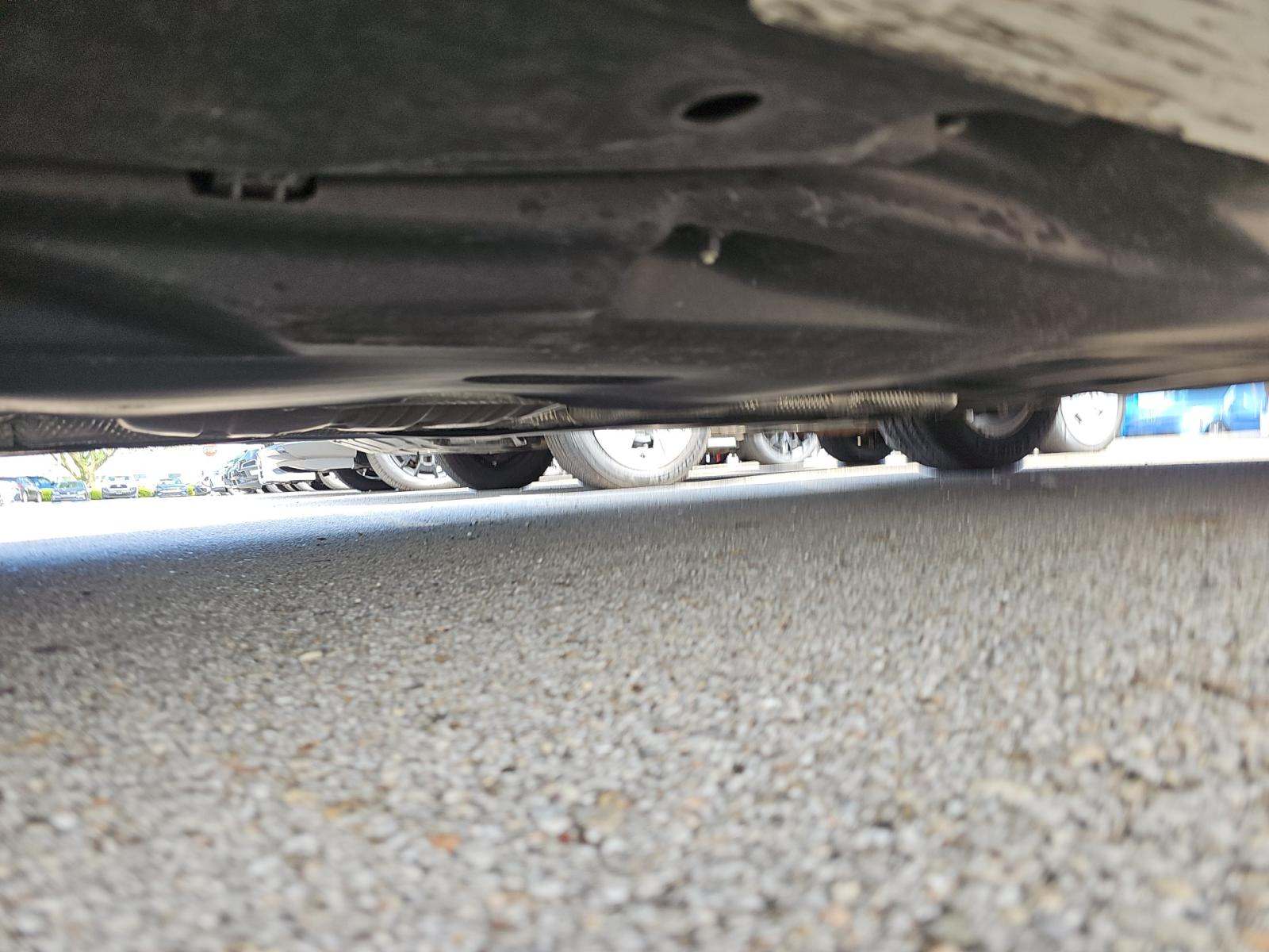 CHRYSLER VOYAGER - 7