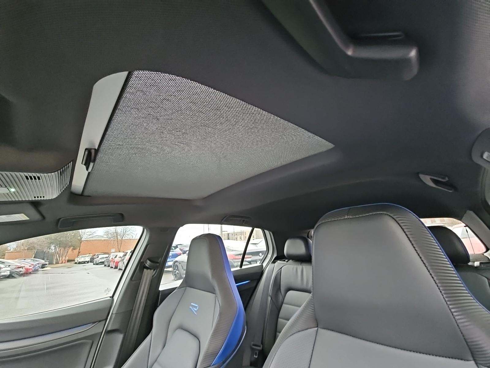 2024 Volkswagen Golf R AWD