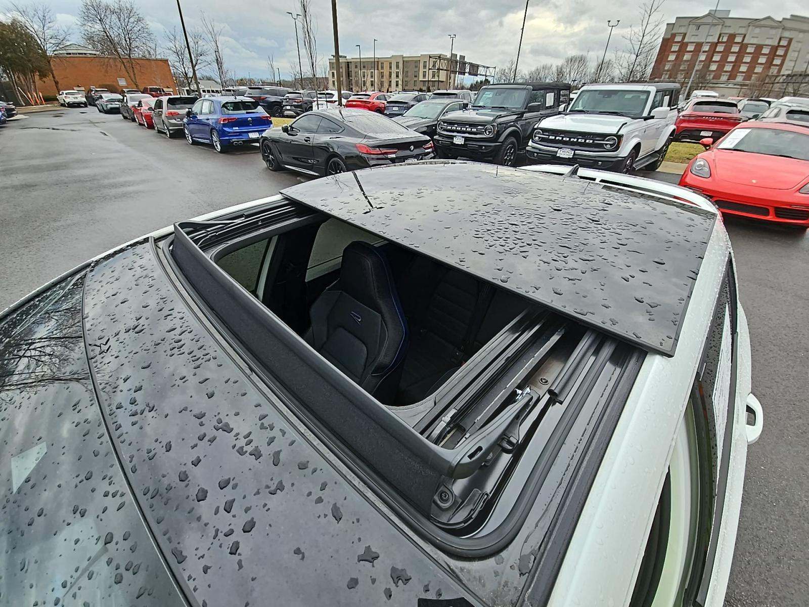 2024 Volkswagen Golf R AWD