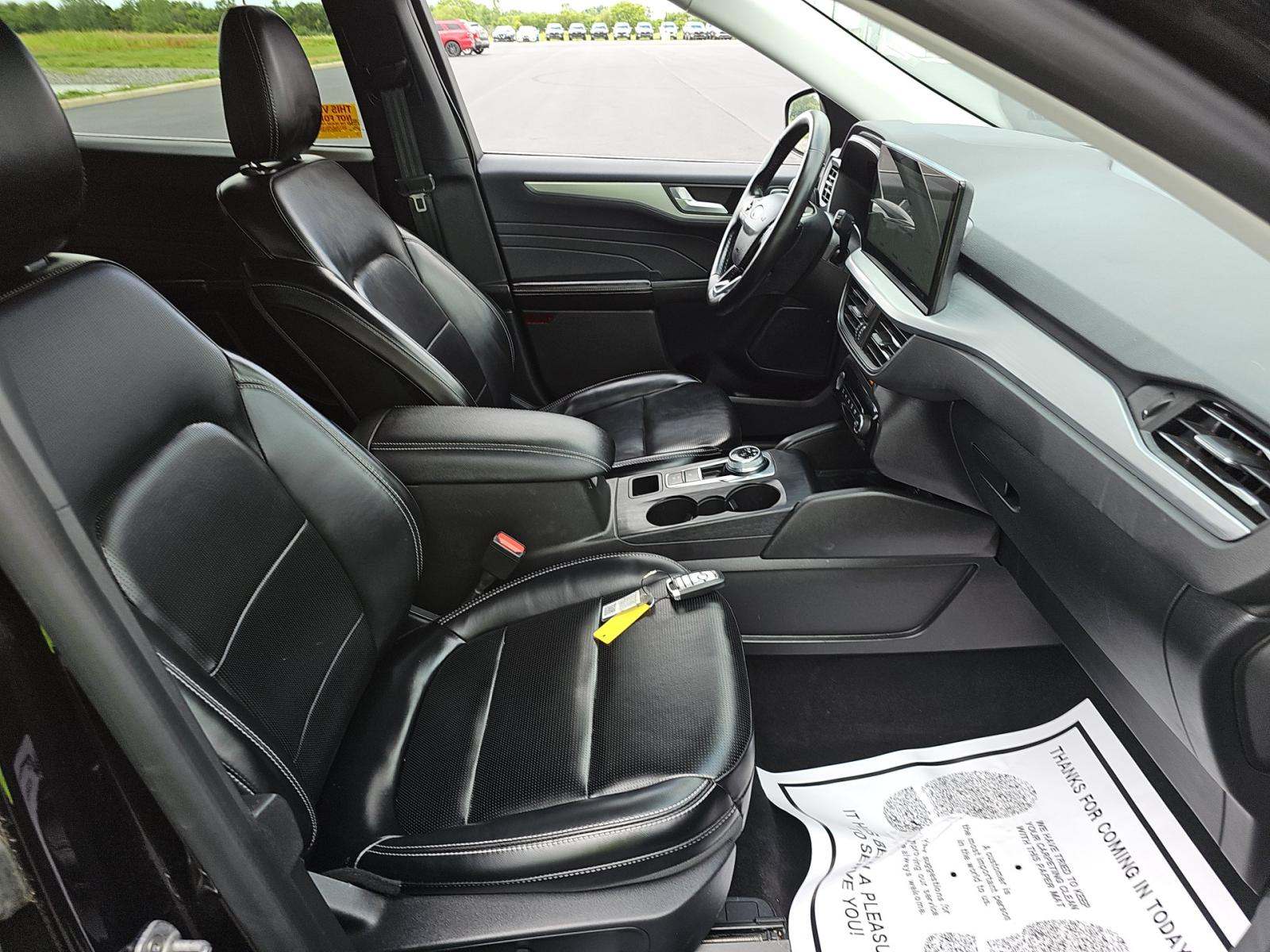 2024 Ford Escape Platinum AWD