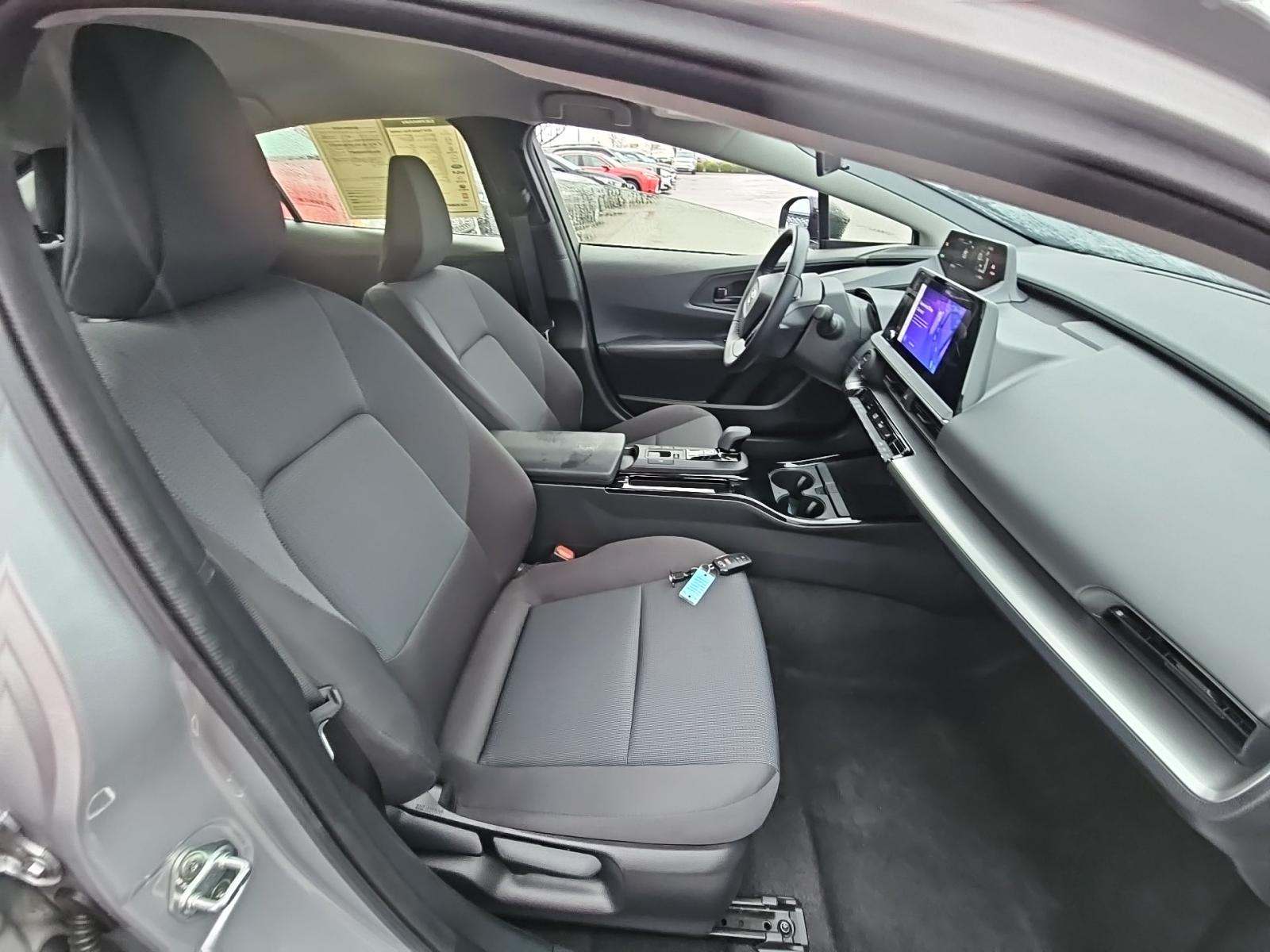 2024 Toyota Prius LE FWD