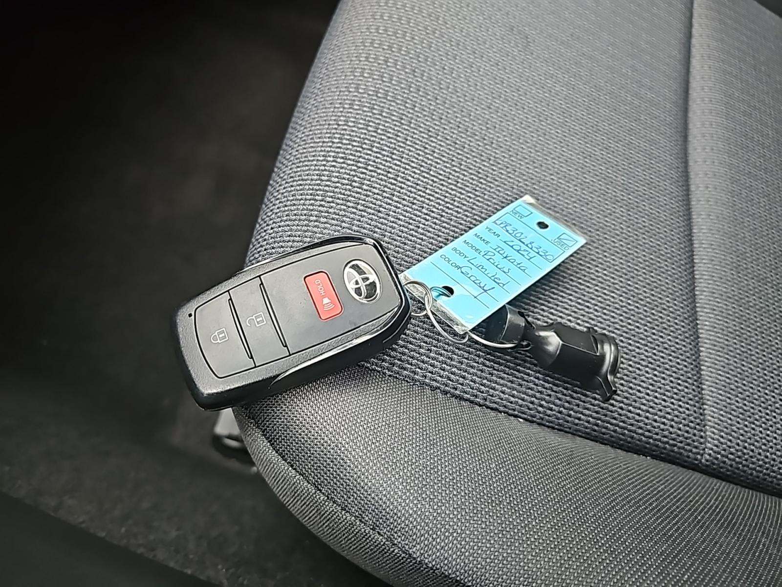 2024 Toyota Prius LE FWD