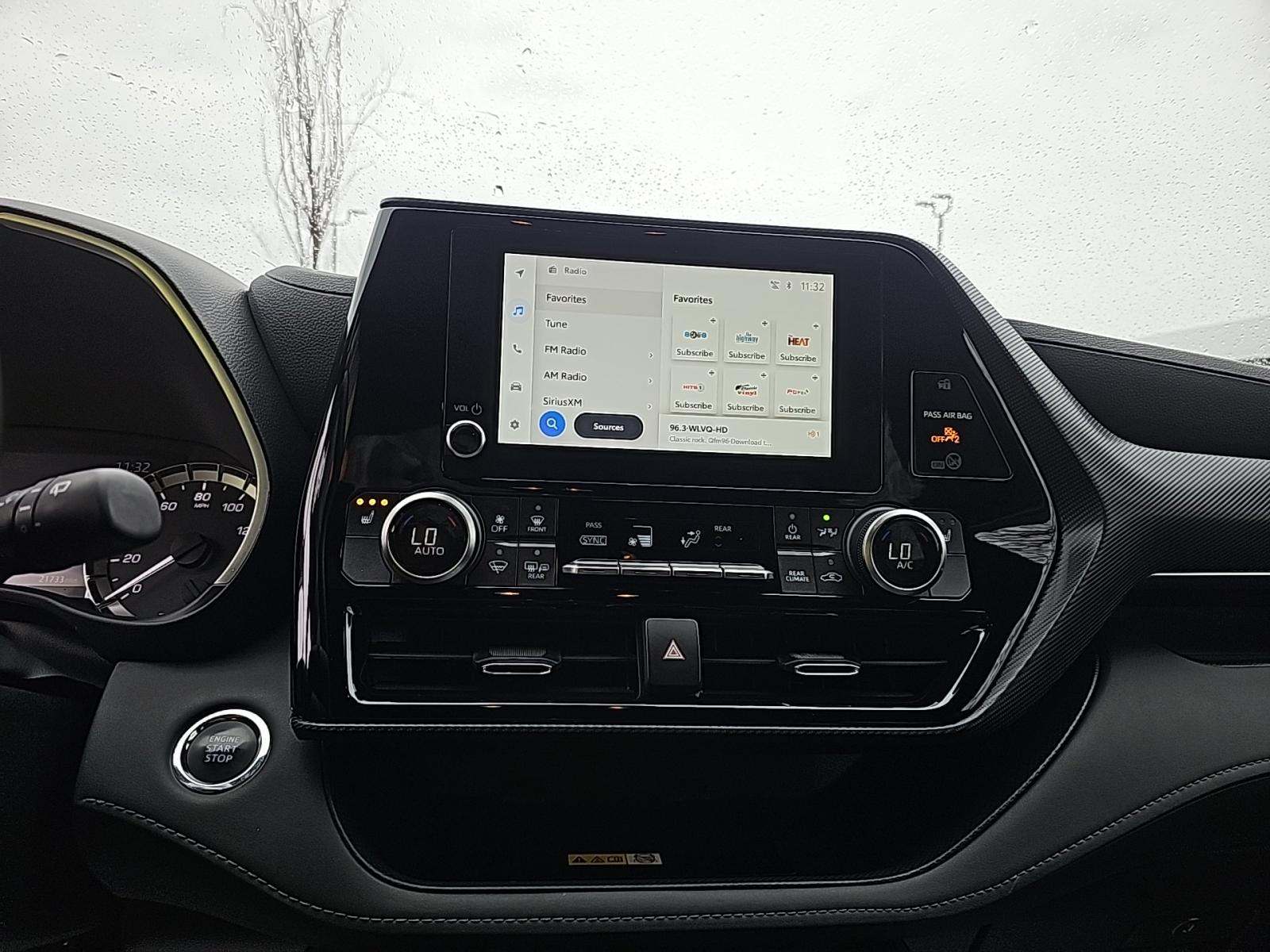 2023 Toyota Highlander XSE AWD