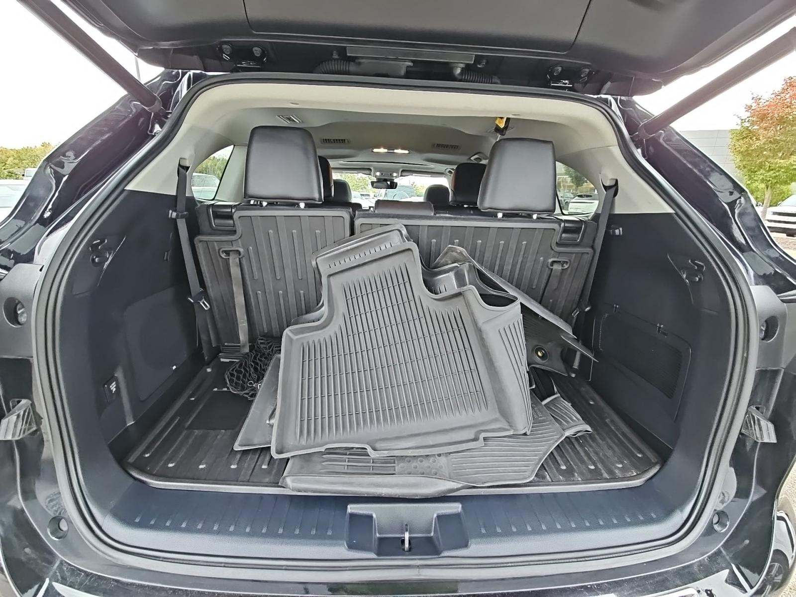 2023 Toyota Highlander Hybrid Limited AWD