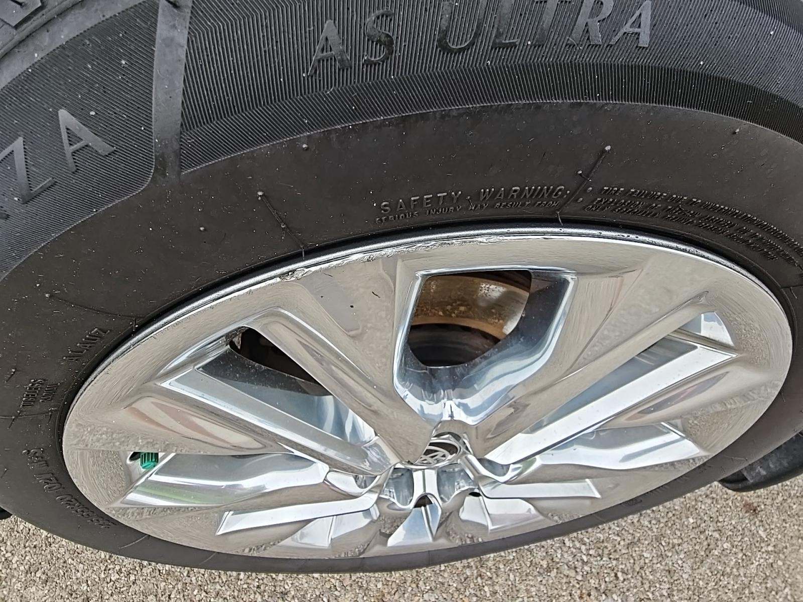 2023 Toyota Highlander Hybrid Limited AWD