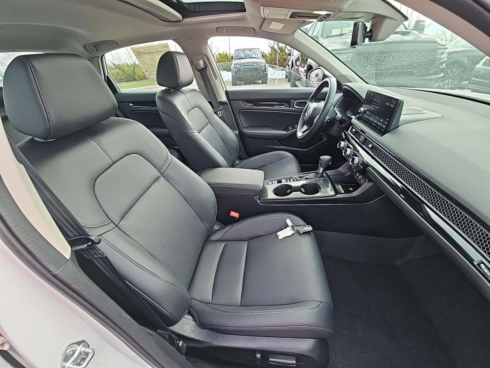 2024 Honda Civic Touring FWD