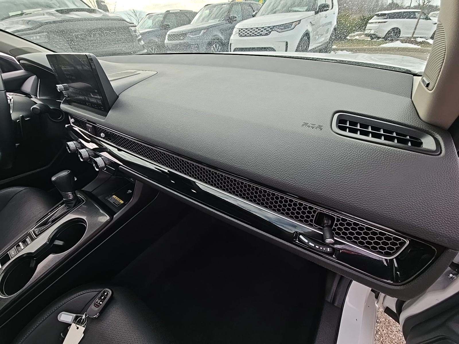 2024 Honda Civic Touring FWD