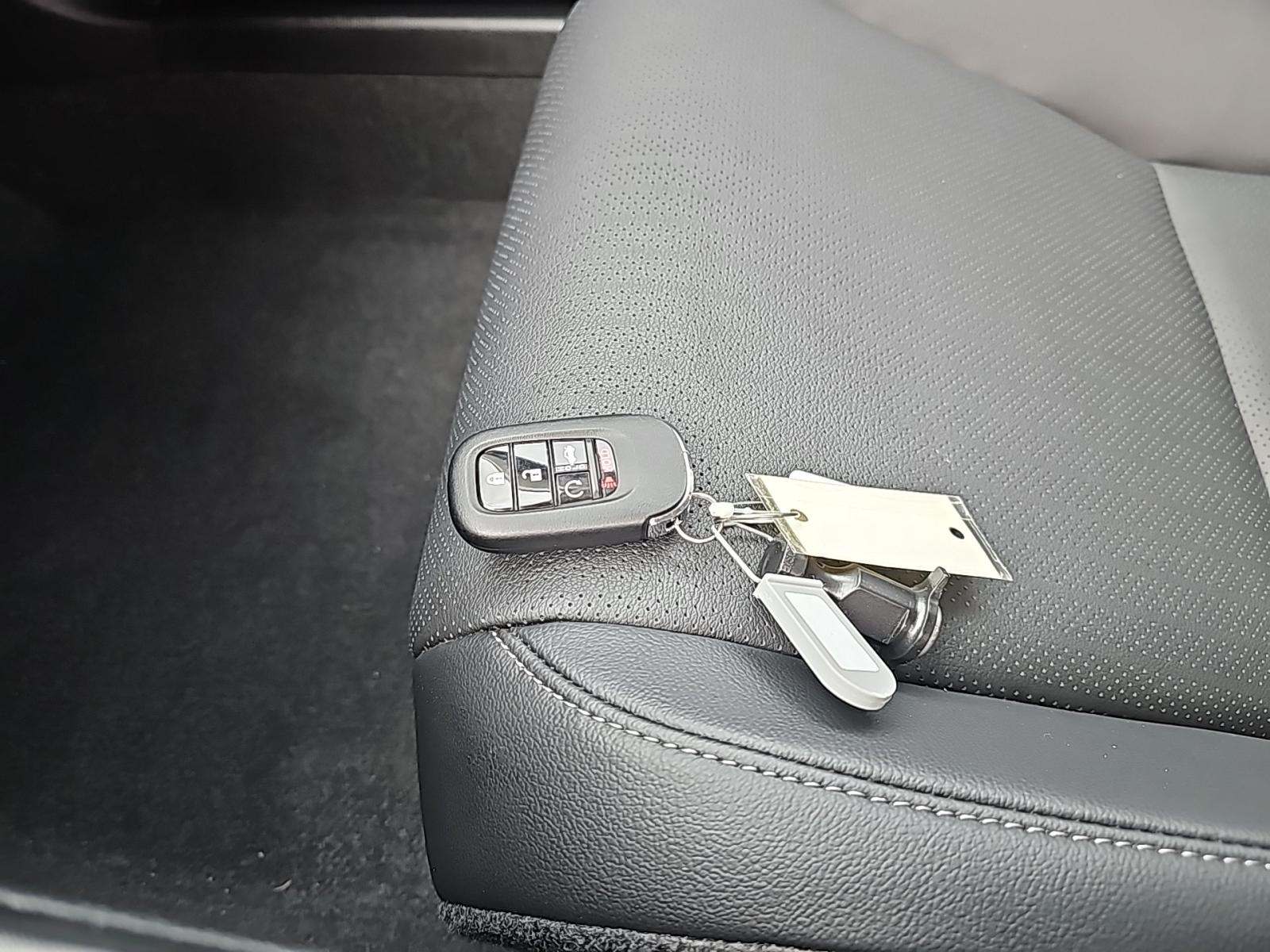 2024 Honda Civic Touring FWD