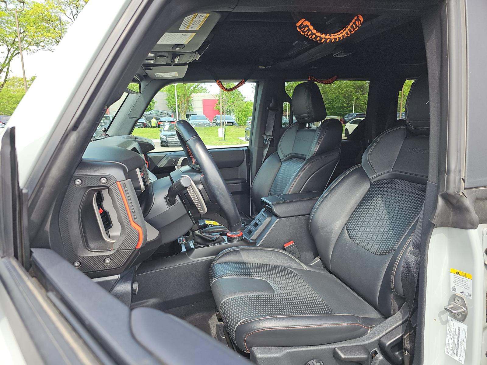 FORD BRONCO - 2