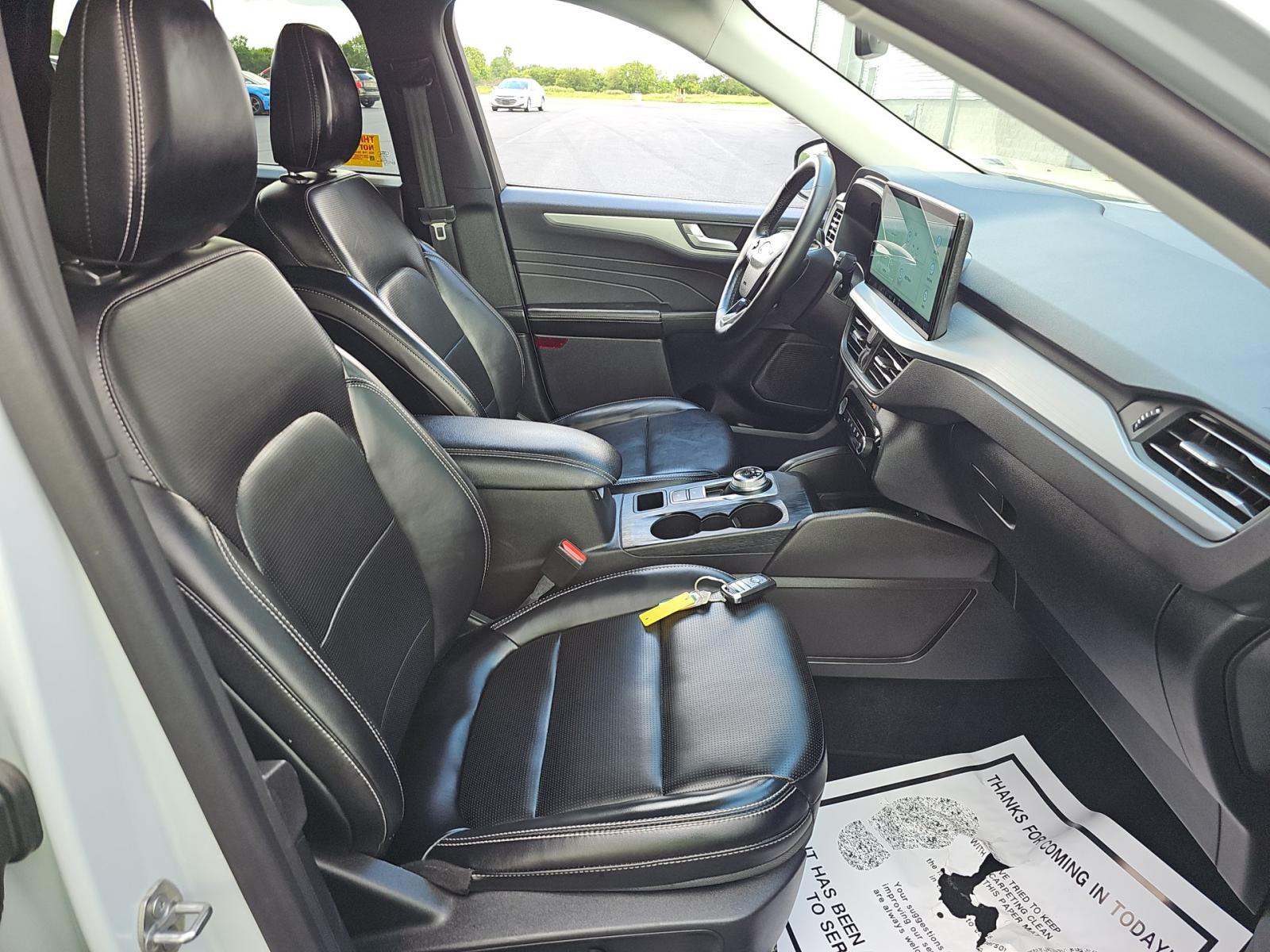 2025 Ford Escape Platinum AWD