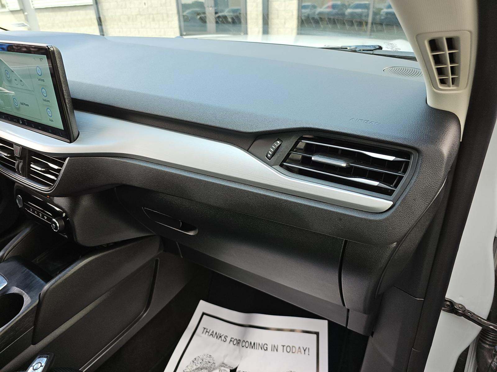 2025 Ford Escape Platinum AWD
