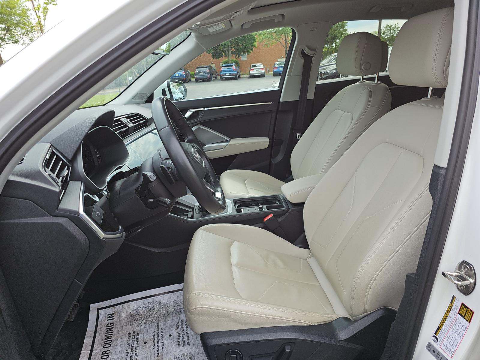 2024 Audi Q3 S line Premium AWD