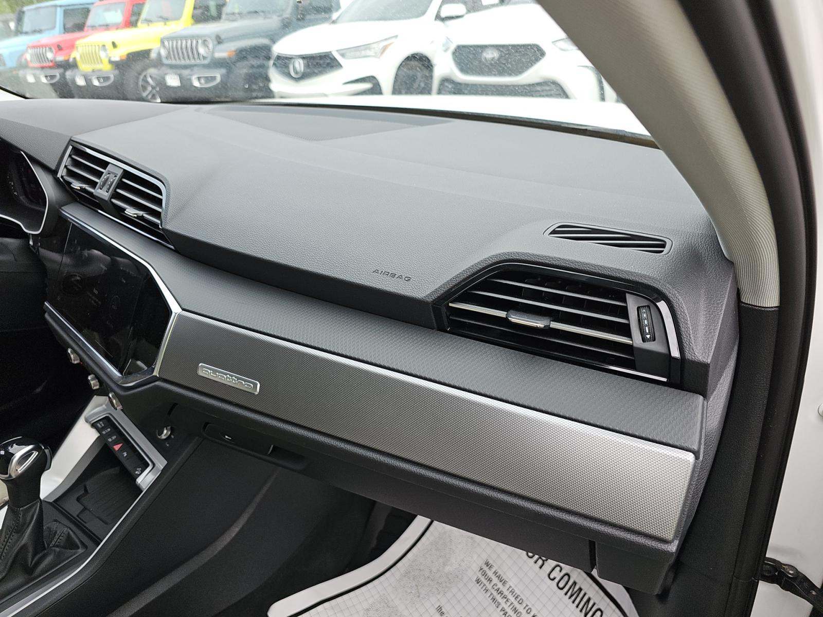 2024 Audi Q3 S line Premium AWD